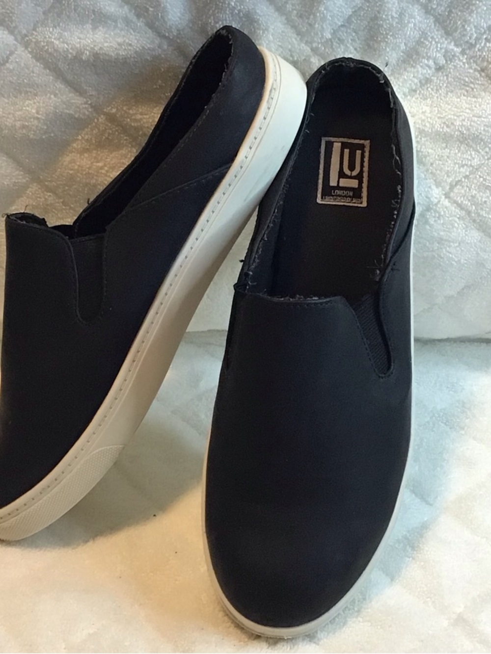 London Underground Shoes Vince Black Slip-On Flats with White Leather Z33